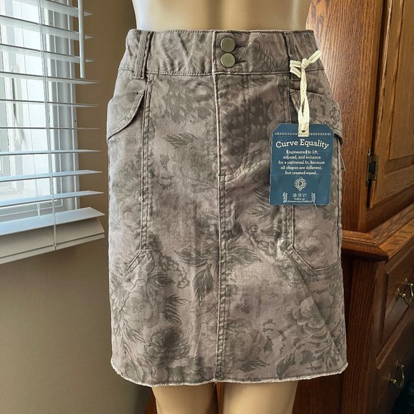 Democracy Skirt Double-Button Utility Skirt Ab Solution New with Tags Size 12 - Picture 1 of 10